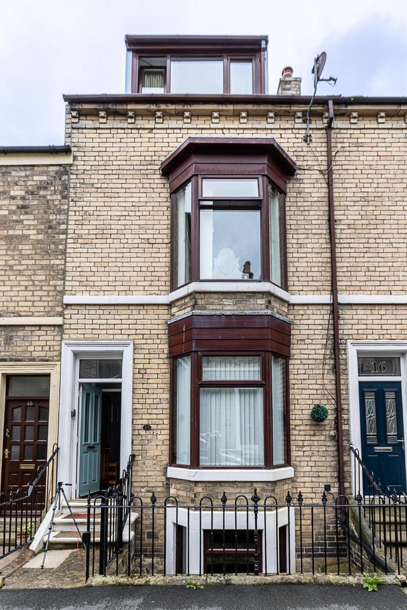 Rovers' Retreat Whitby George Street エクステリア 写真